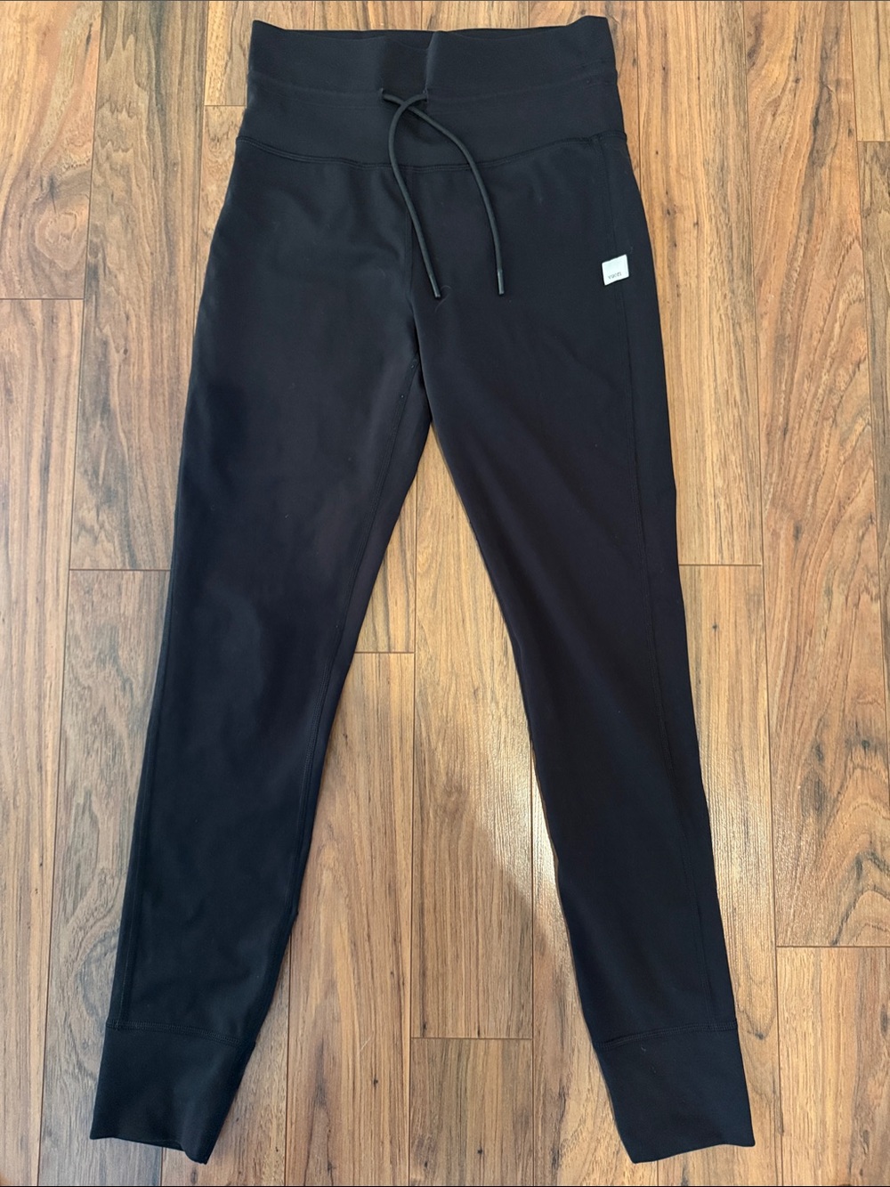 Vuori Black Womens Joggers with Drawstring Waist